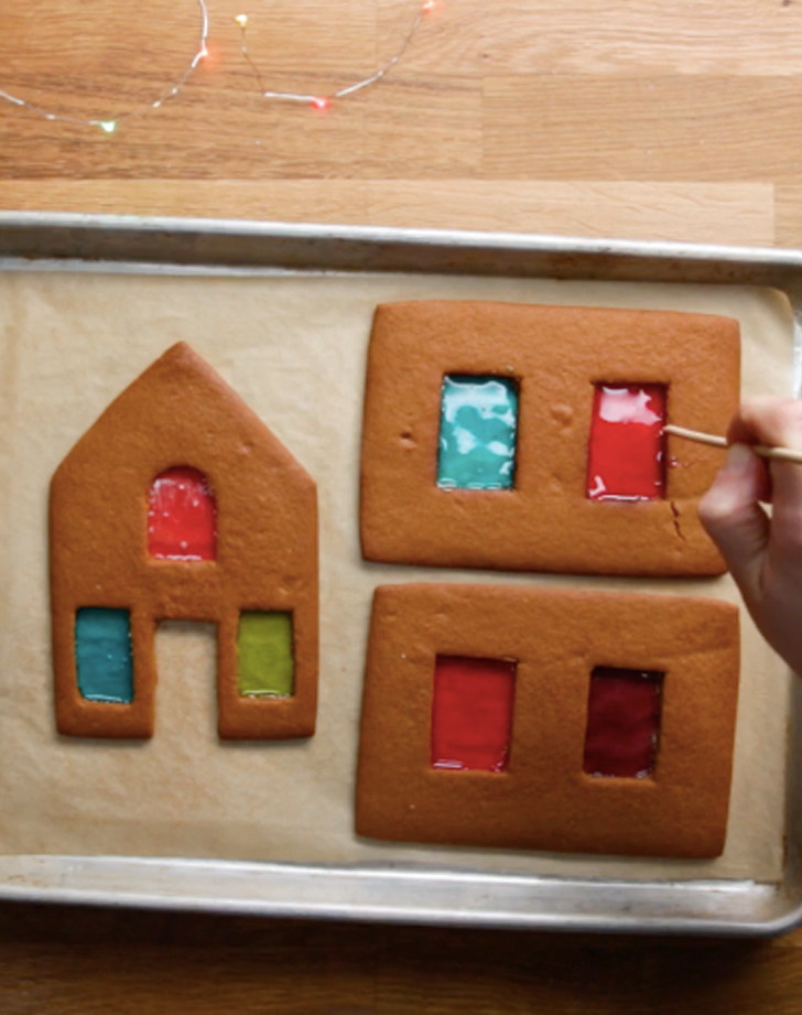 Smart Tricks For Building A Gingerbread House