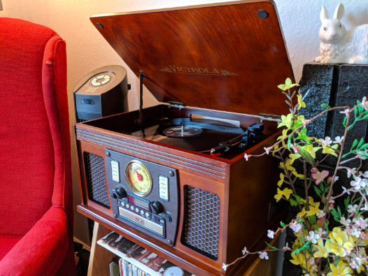 the retro looking entertainment center with a nice wooden finish