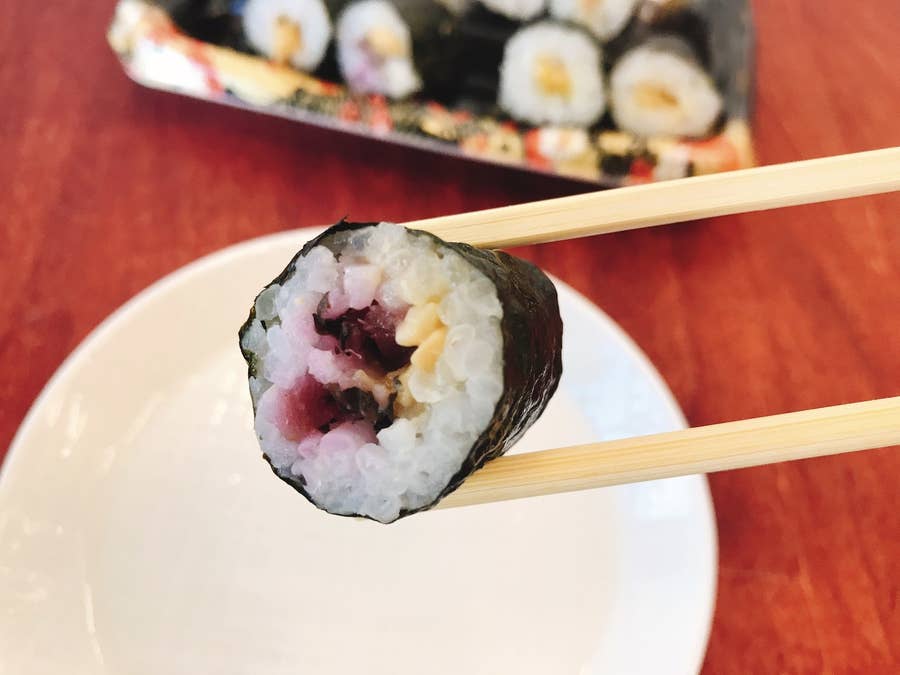 ファミマの納豆巻きが衝撃の進化を遂げてるwwwwww