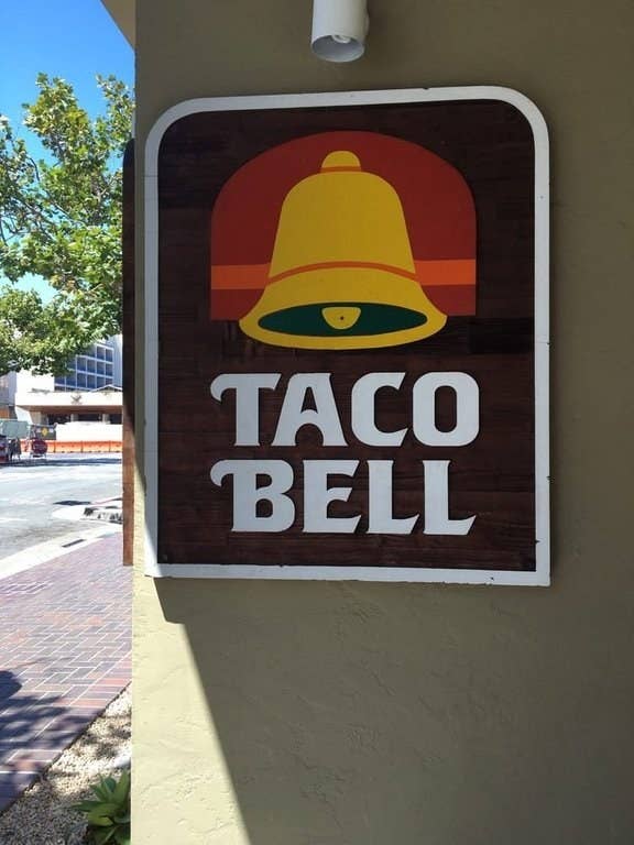 Taco Bell logo