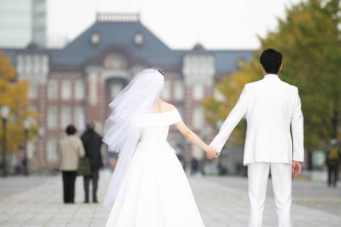 未来の2人が祝福してくれた 結婚式の写真が 奇跡のような一枚だった