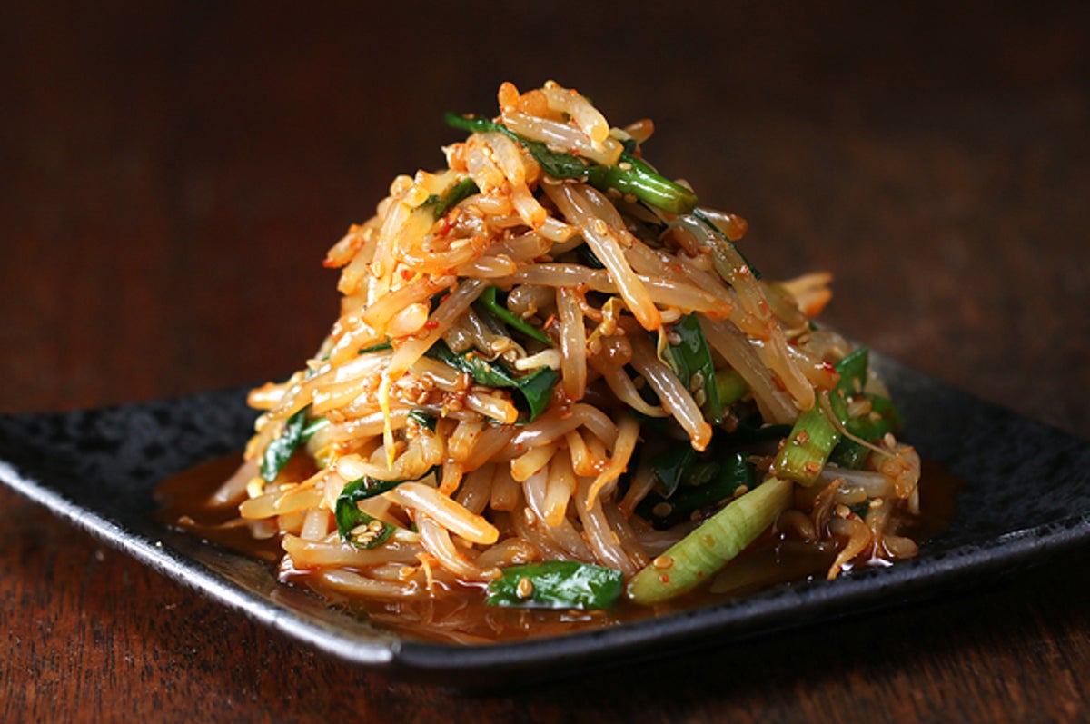 簡単やみつき もやしとニラのピリ辛ナムル