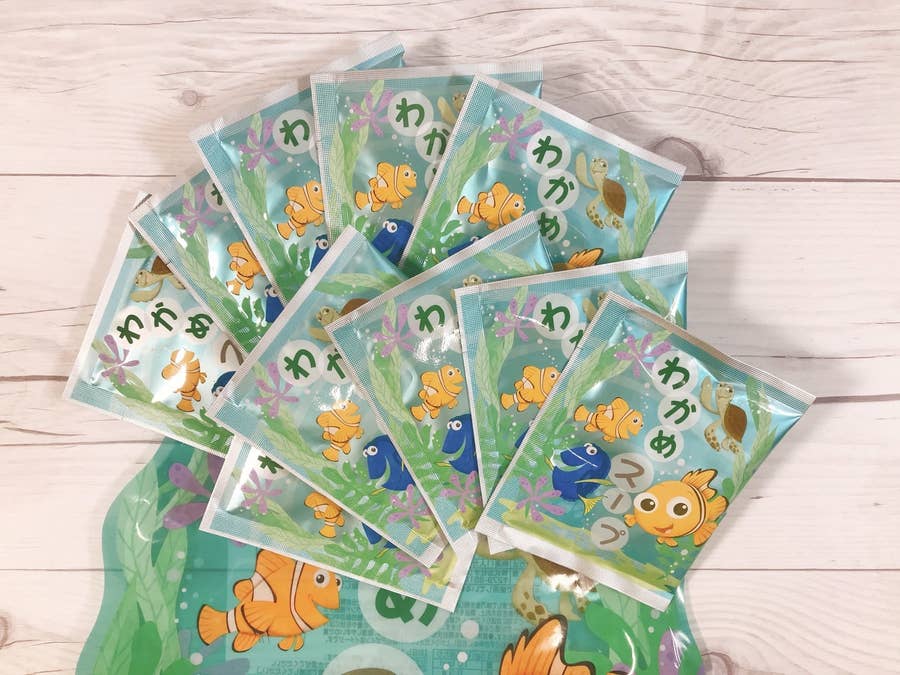 ディズニーで見つけた衝撃的なお土産wwwwww