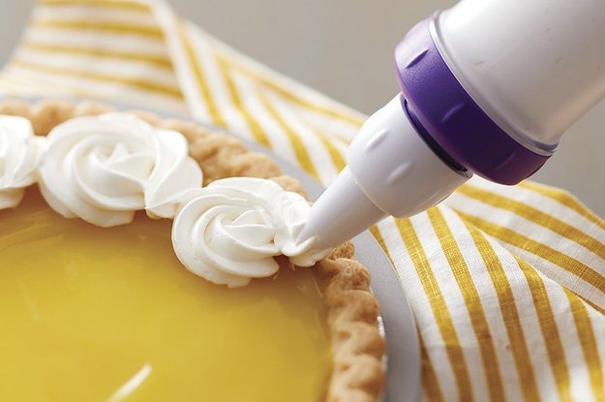 Level up your cake decorating game with the Cake Boss Airbrushing Kit