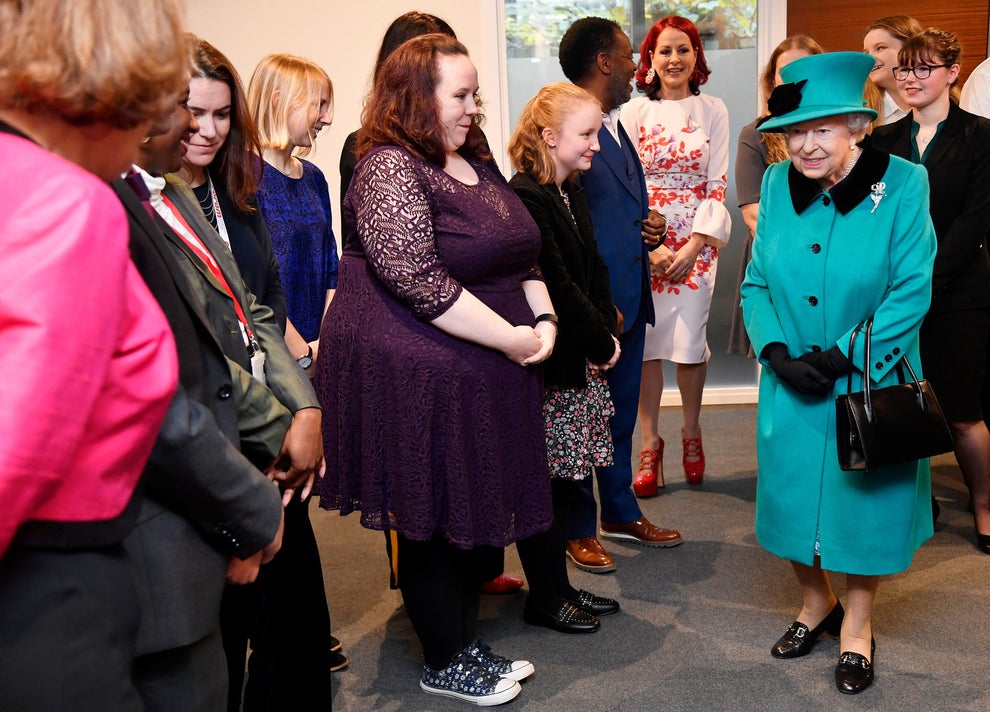 A Boy Got So Overwhelmed When He Met The Queen That He Hid And Crawled Away