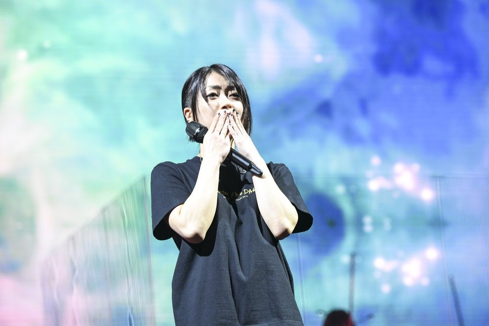 宇多田ヒカル 記念日に涙 ありがとうと伝えたかった 2人の人物 とは 宇多田ヒカル 記念日に涙 ありがとうと伝えたかった 2人の人物 とは