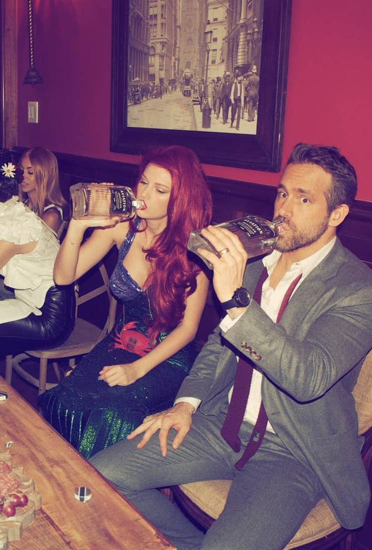 Así fue la fiesta de disfraces de Año Nuevo de Taylor Swift Así fue la fiesta de disfraces de Año Nuevo de Taylor Swift