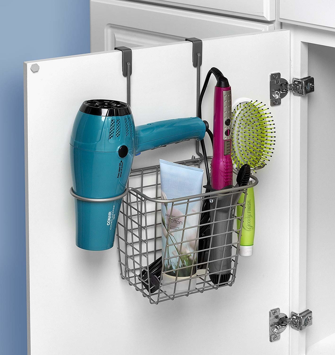 The tool holder with brushes and toiletries on it