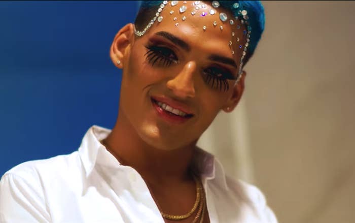 Best of Gay makeup artist kevin kevin Gay makeup artist