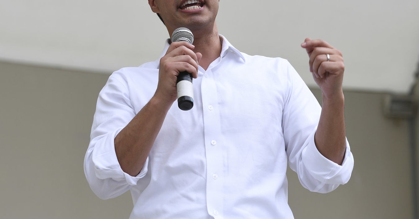 Julián Castro Has Decided To Run For President In 2020