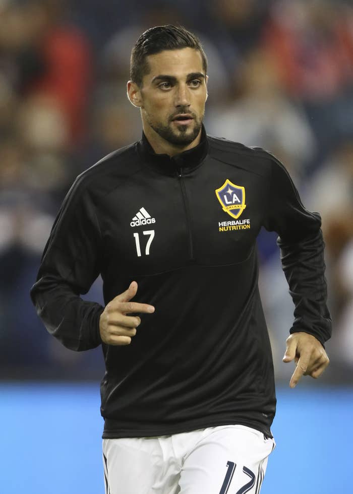 Get Becky G S Boyfriend Sebastian Lletget Could Leave Me On Read For 6 Free HD Wallpaper Becky G S Boyfriend Sebastian Lletget Could Leave Me On Read For 6 Desktop Wallpaper Free