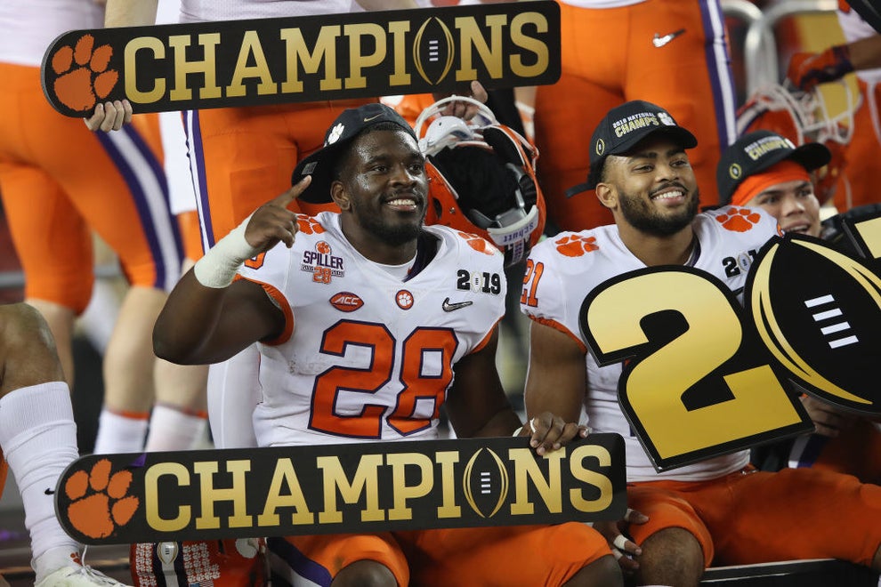 Donald Trump feeds Clemson football team fast food at White House visit 