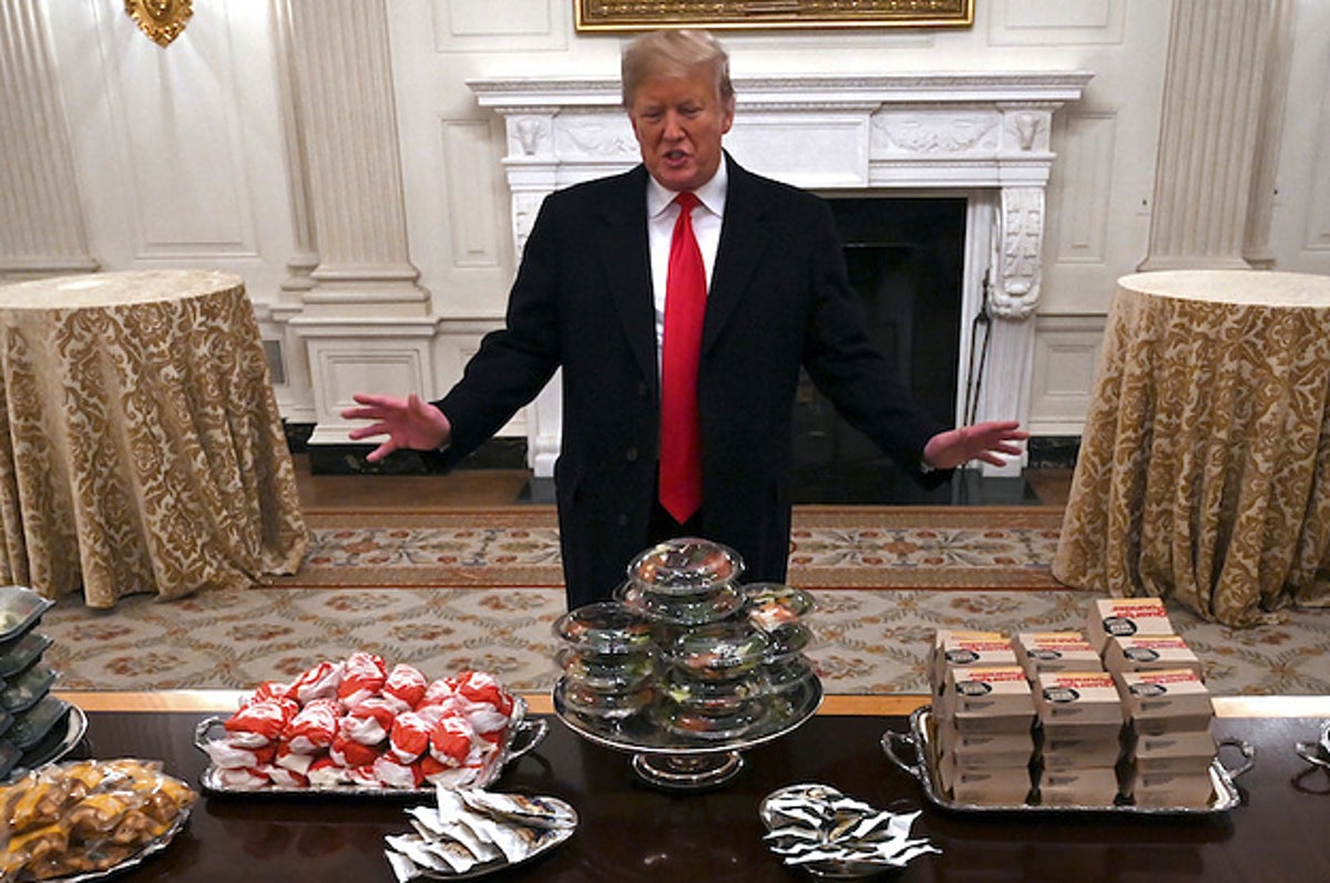 President Trump Spent $5,500 on Wendy's, McDonald's and Domino's for the  Clemson Tigers' Fast Food Feast