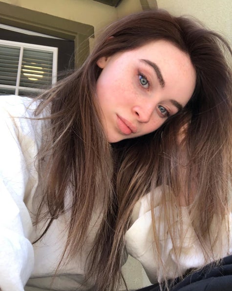 Sabrina Carpenter And Her Older Sister Are Basically Twins And I M