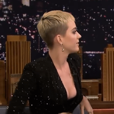 Katy Perry Pretended A Tree Was Tom Cruise And Got Suspended For