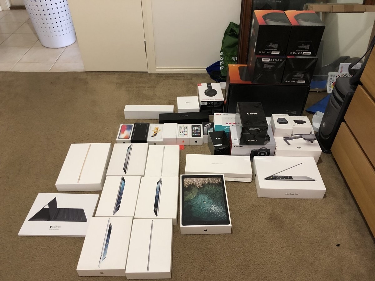 Apple deals product boxes