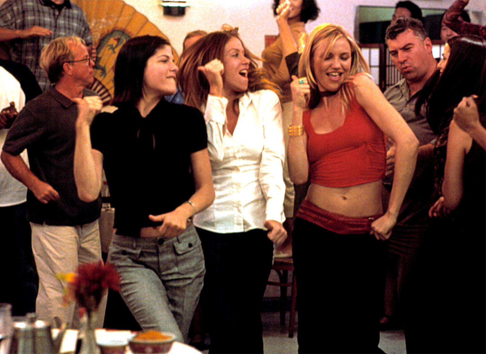 Selma Blair, Christina Applegate, and Cameron Diaz from Sweetest Thing dancing