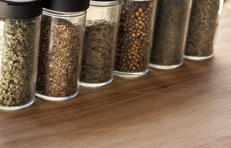 12 Tips You Need When Cooking With Spices