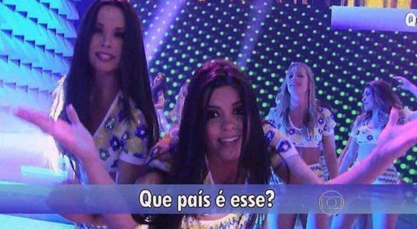 Indignação define.