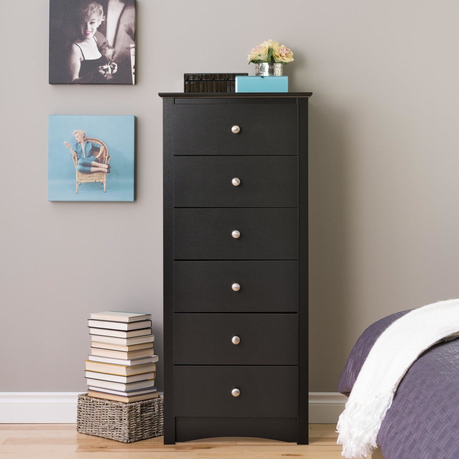 Small space outlet bedroom dressers