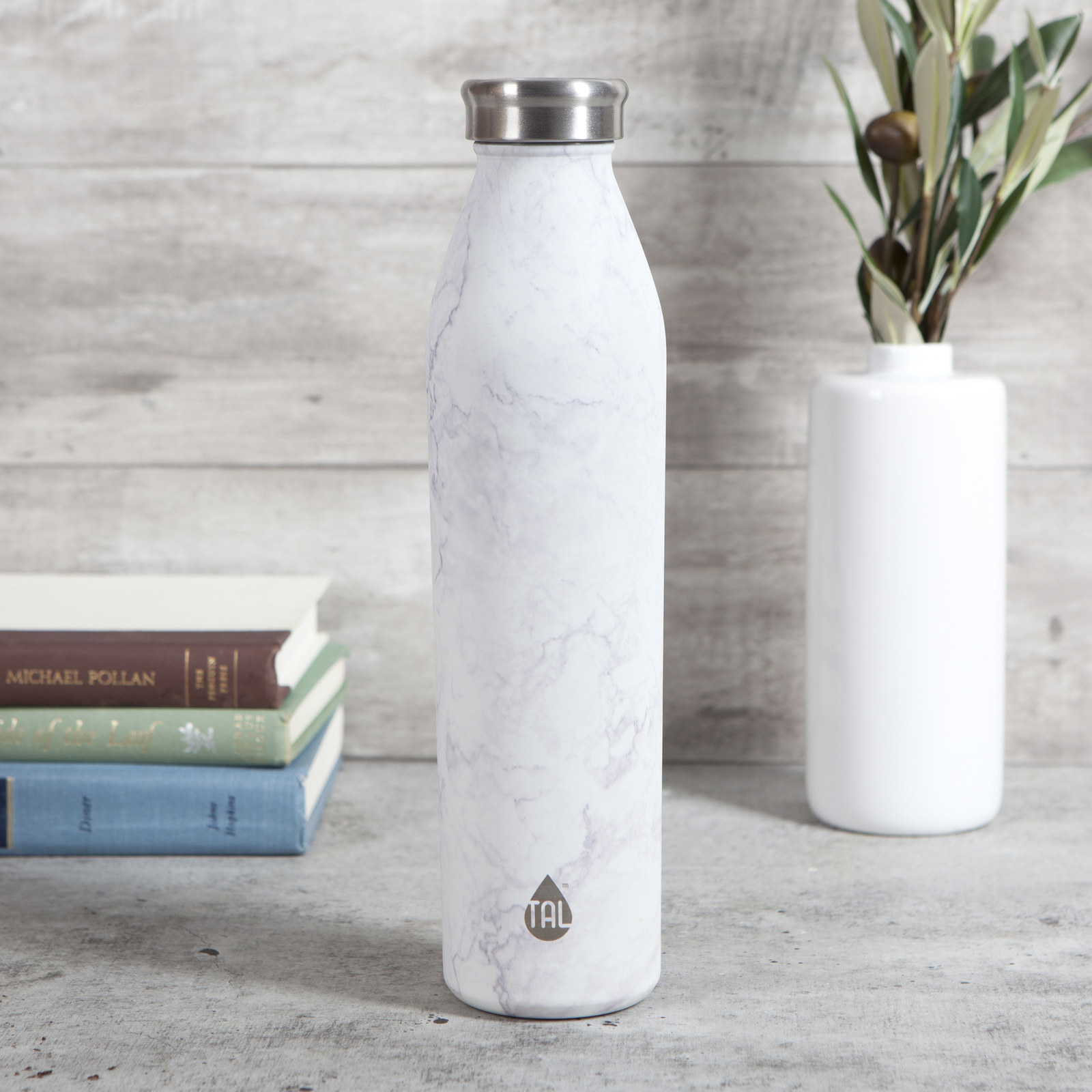 Promising review: "It's super cute and I needed a coffee thermos that wouldn't spill in my bag. I am absolutely floored by this product. I filled it with freshly brewed coffee at 7 a.m. and by 9 a.m. the following morning, it was still warm. Love, love, love!" —JessPrice: $9.94 (available in four designs)And check out our picks for best insulated water bottles on BuzzFeed Reviews!
