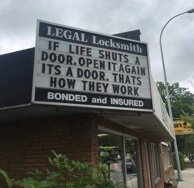 21 Signs That Have No Business Being This Funny