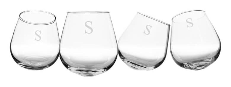wine glasses with the letter s etched on them 