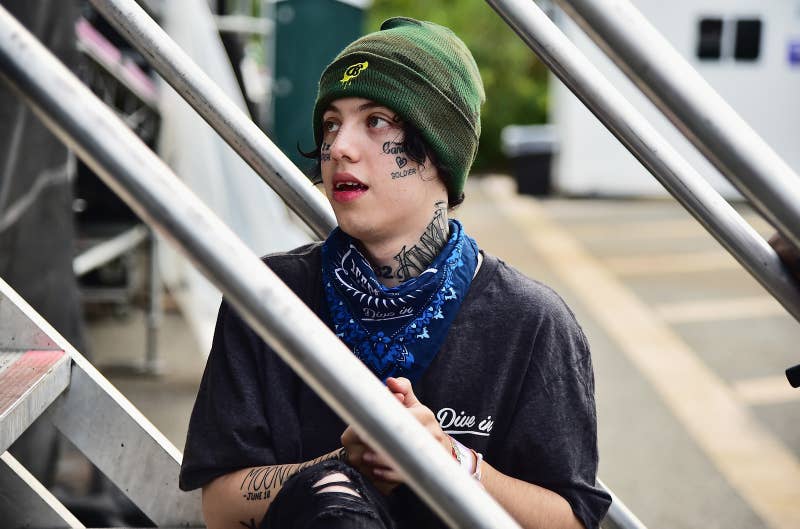 Noah Cyrus Shared Emotional Posts On Instagram After Ex-Boyfriend Lil Xan’s Announces His Girlfriend Is Pregnant