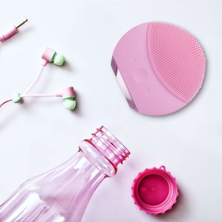the pink silicone scrubber 
