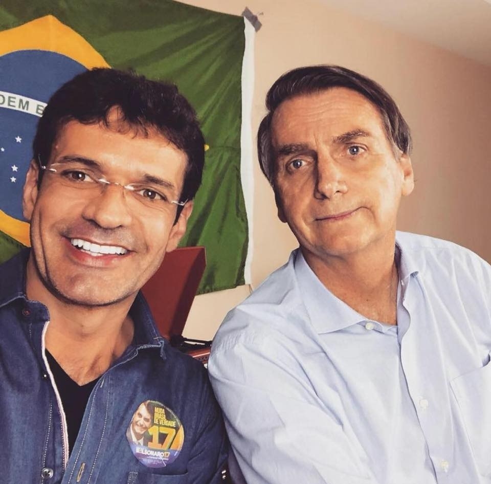 Marcelo Álvaro e Bolsonaro, durante a campanha.