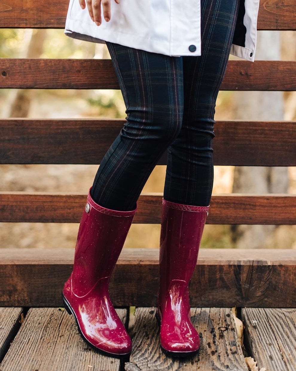 Dav Rainboots  Outfits, Rainy day outfit, Casual winter outfits