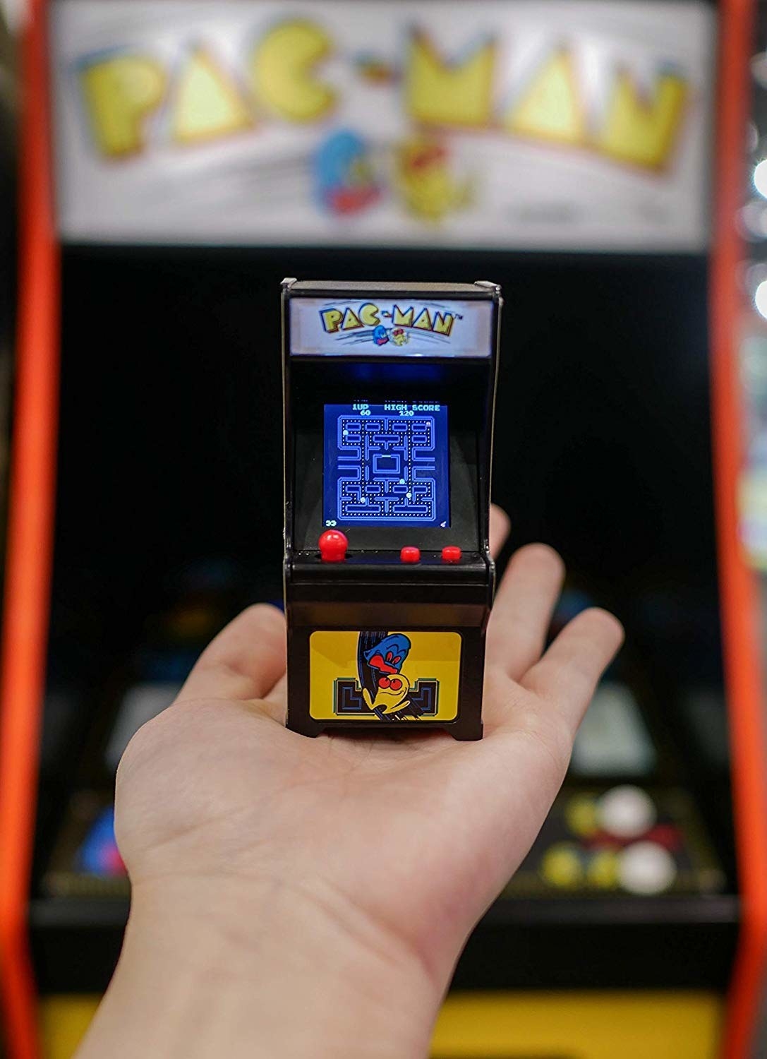 small Pac-Man-inspired playable arcade game