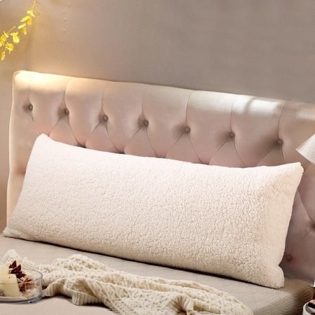 Price: $12.99 ($7 off the list price, two colors)