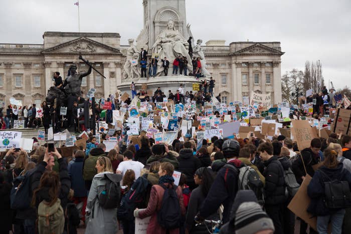 Students protest in Trafalgar Square.