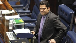 David Alcolumbre dá início a estratégia para matar CPI da Lava Toga