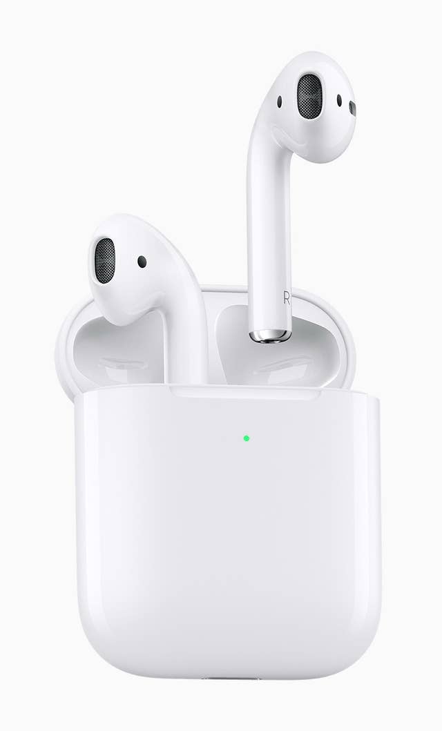 Apple Announces The New Airpods Will Have A Wireless Charging Case