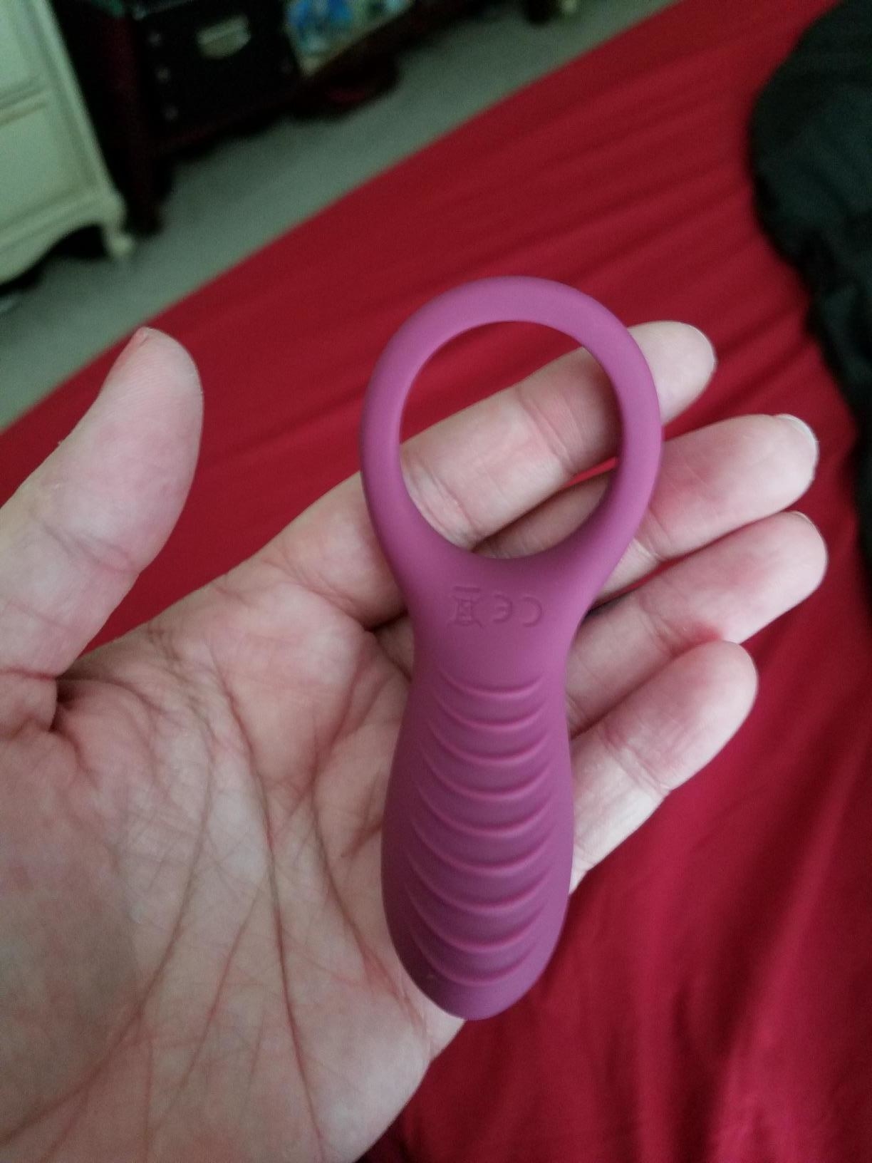 22 Quiet Vibrators That Are Still Powerful As Hell