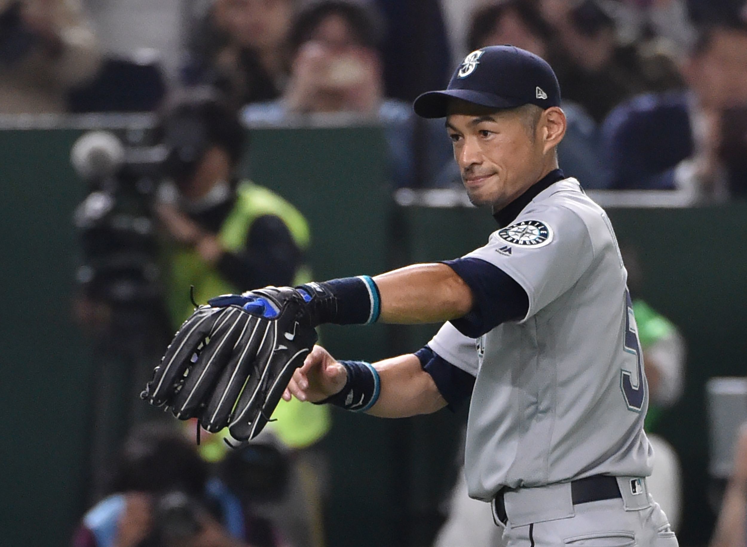 イチロー」「Ichiro」ダブルで世界トレンド入り。マリナーズ公式は