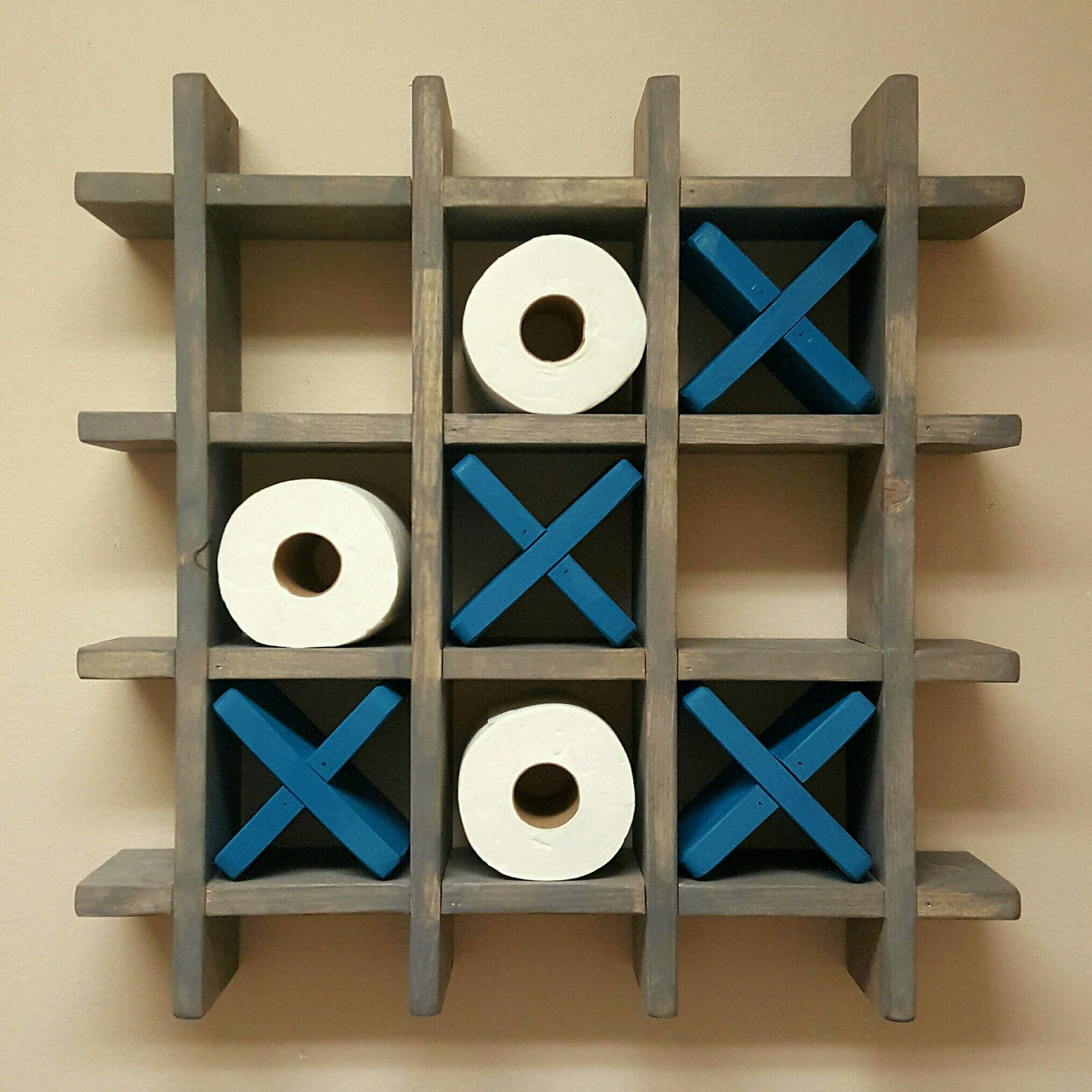 Полки крестики нолики для туалетной бумаги