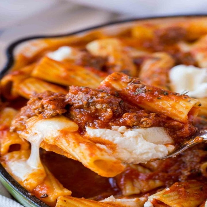 25 One Skillet Dinner Recipes That Are Easy And Tasty