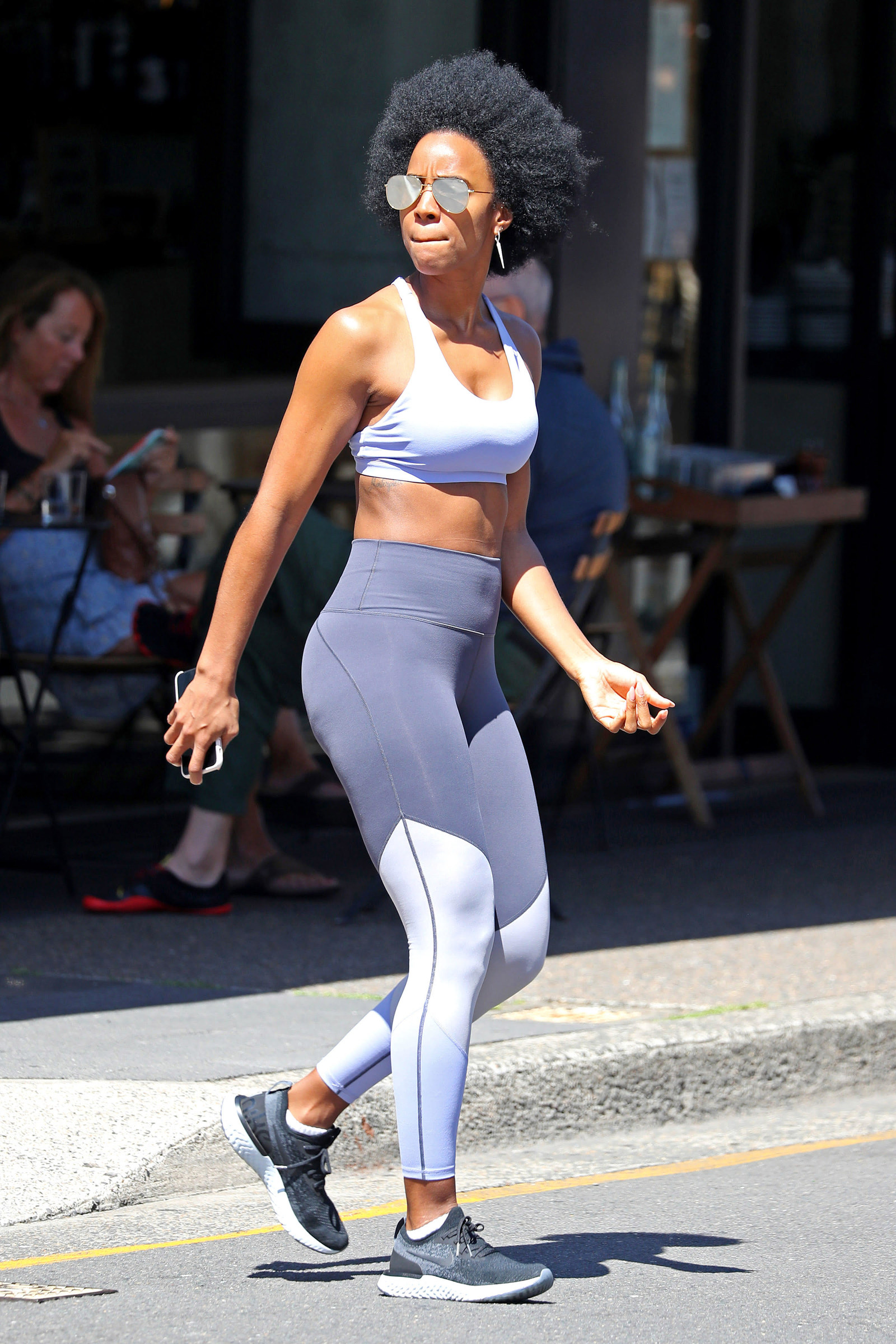 Kelly Rowland's Shrunken Natural Hair Looks Healthy And Gorgeous