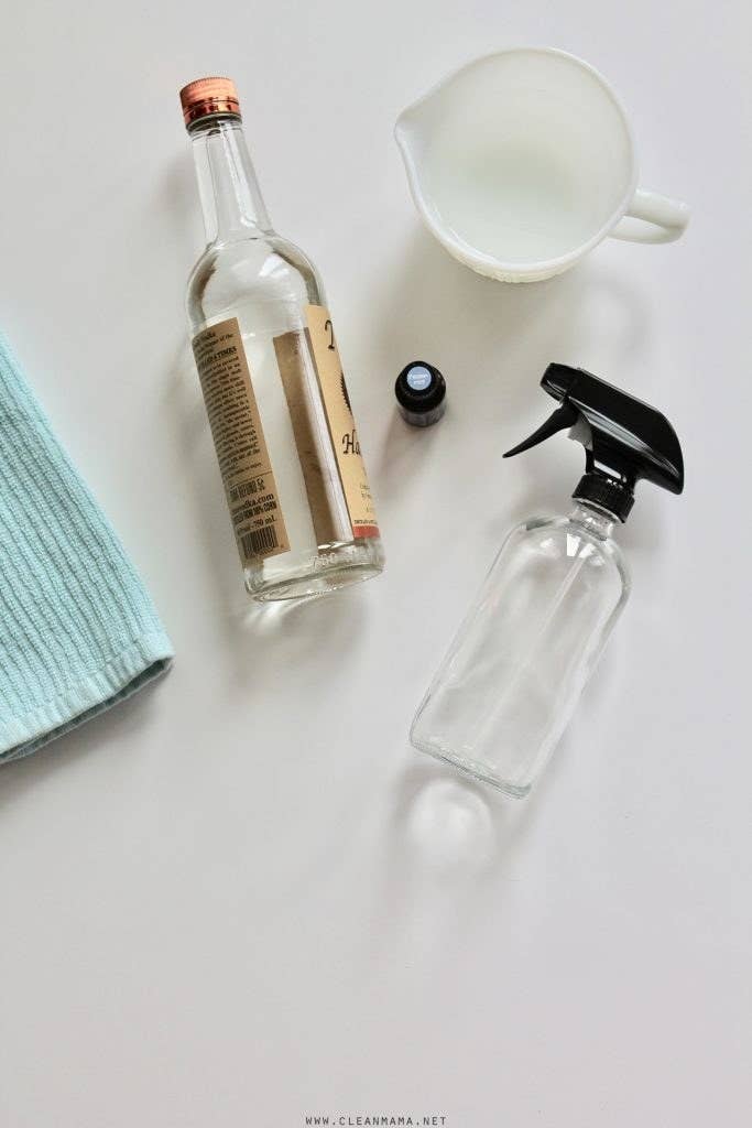 Bathroom Cleaning Tips that are Sheer Genius! - HomeLane Blog