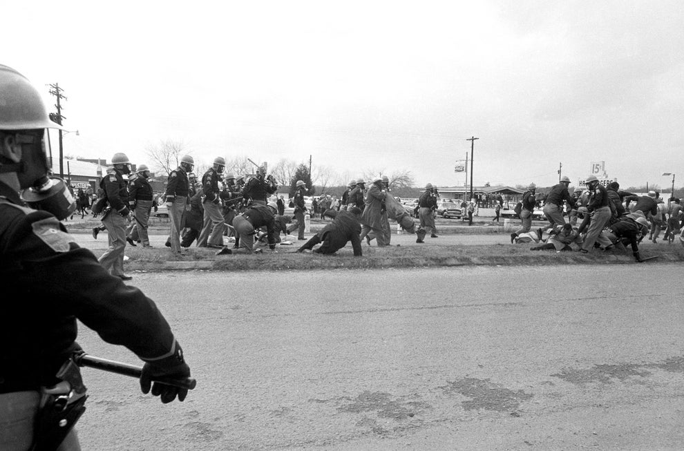 26 Harrowing Pictures From The 1965 Selma To Montgomery March