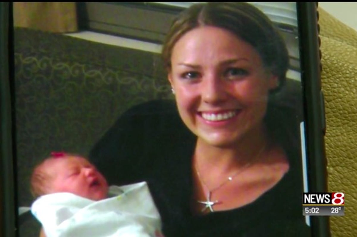 Mom who went to Manitoba ER for postpartum depression help told she had  'nothing to be depressed about