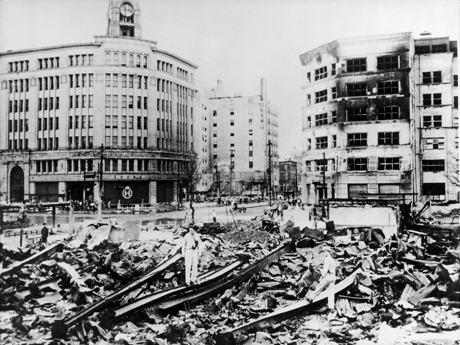 本当の被害を、新聞は報じなかった。東京大空襲から74年