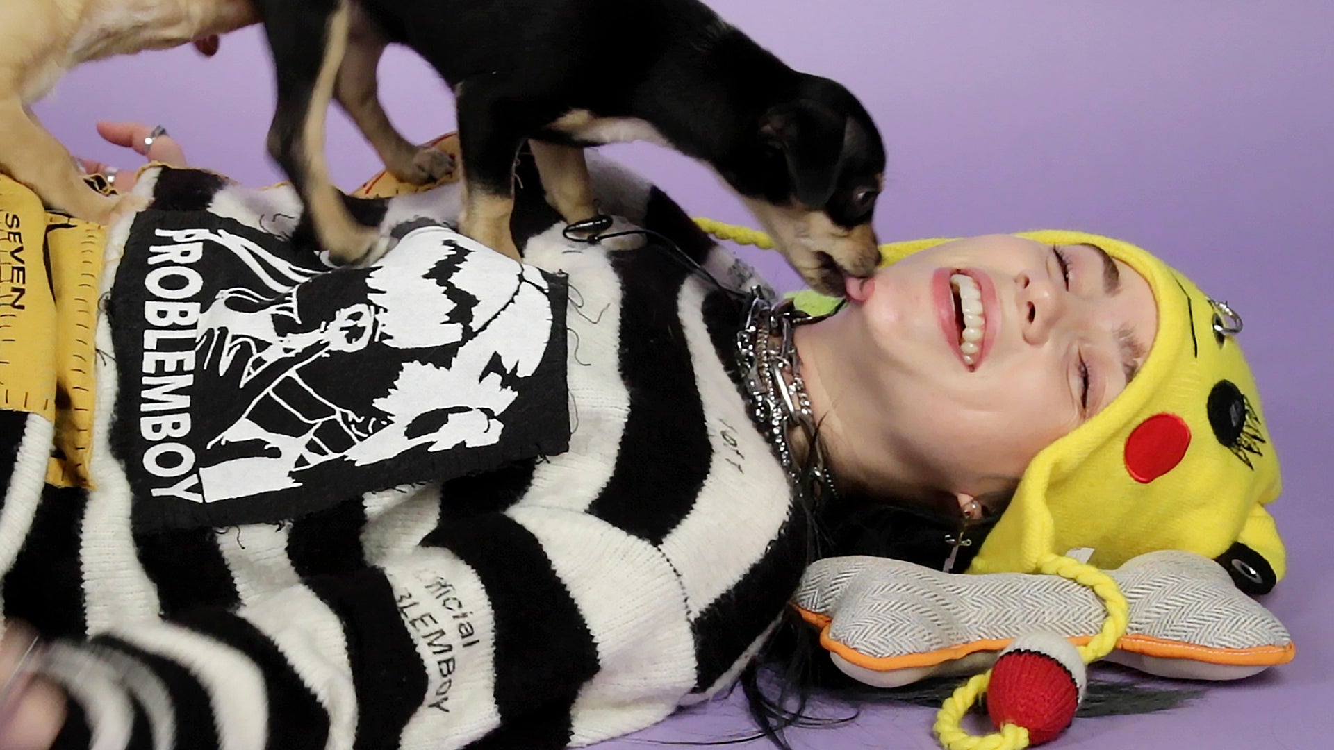 Puppy Interview Billie Eilish Reveals The Story Behind Her Blue Hair