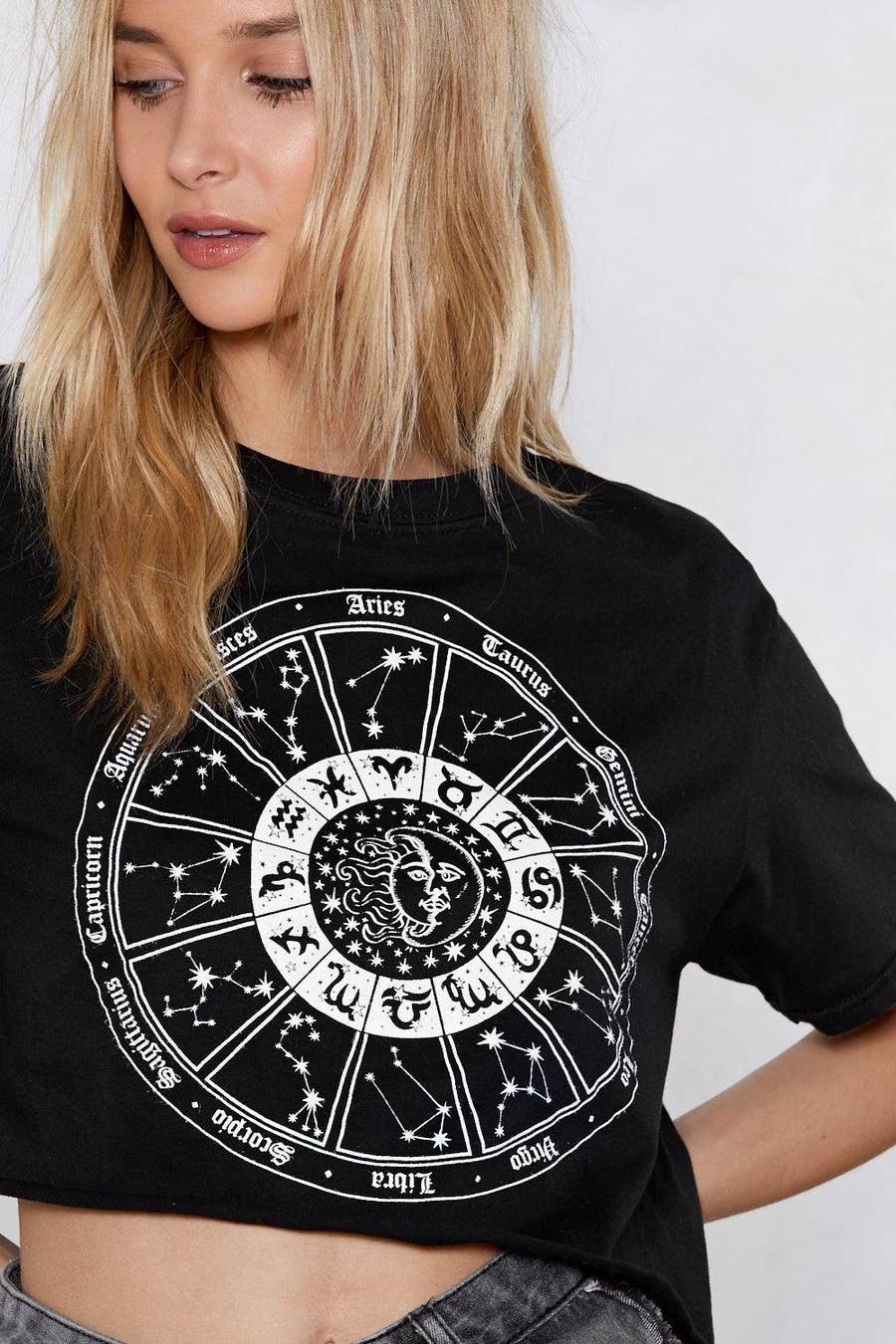 Buzzfeed Aries Best Qualities T-Shirt Buzzfeed Aries Best Qualities T-Shirt