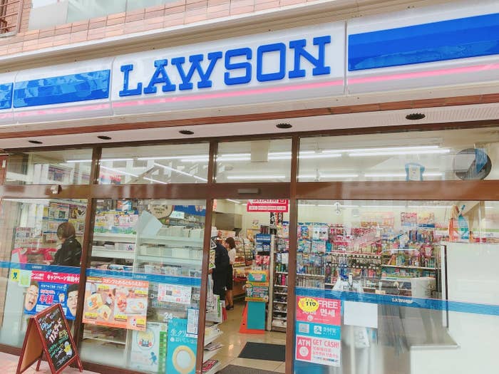 懐かしい めちゃくちゃおいしい ローソンのからあげクン 限定フレーバーはもう食べた 懐かしい めちゃくちゃおいしい ローソンのからあげクン 限定フレーバーはもう食べた