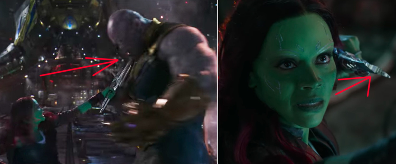 Gamora apuñala a Thanos, su arma no queda llena de sangre, lo que indica qu...