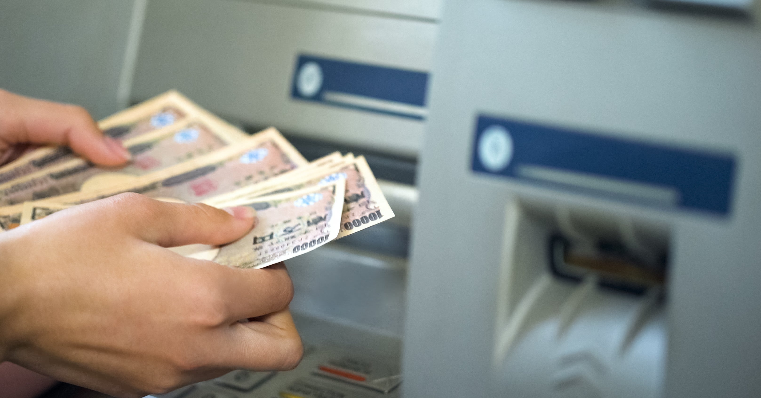 10連休中はお金をおろせる atmの稼働予定を各銀行に聞きました